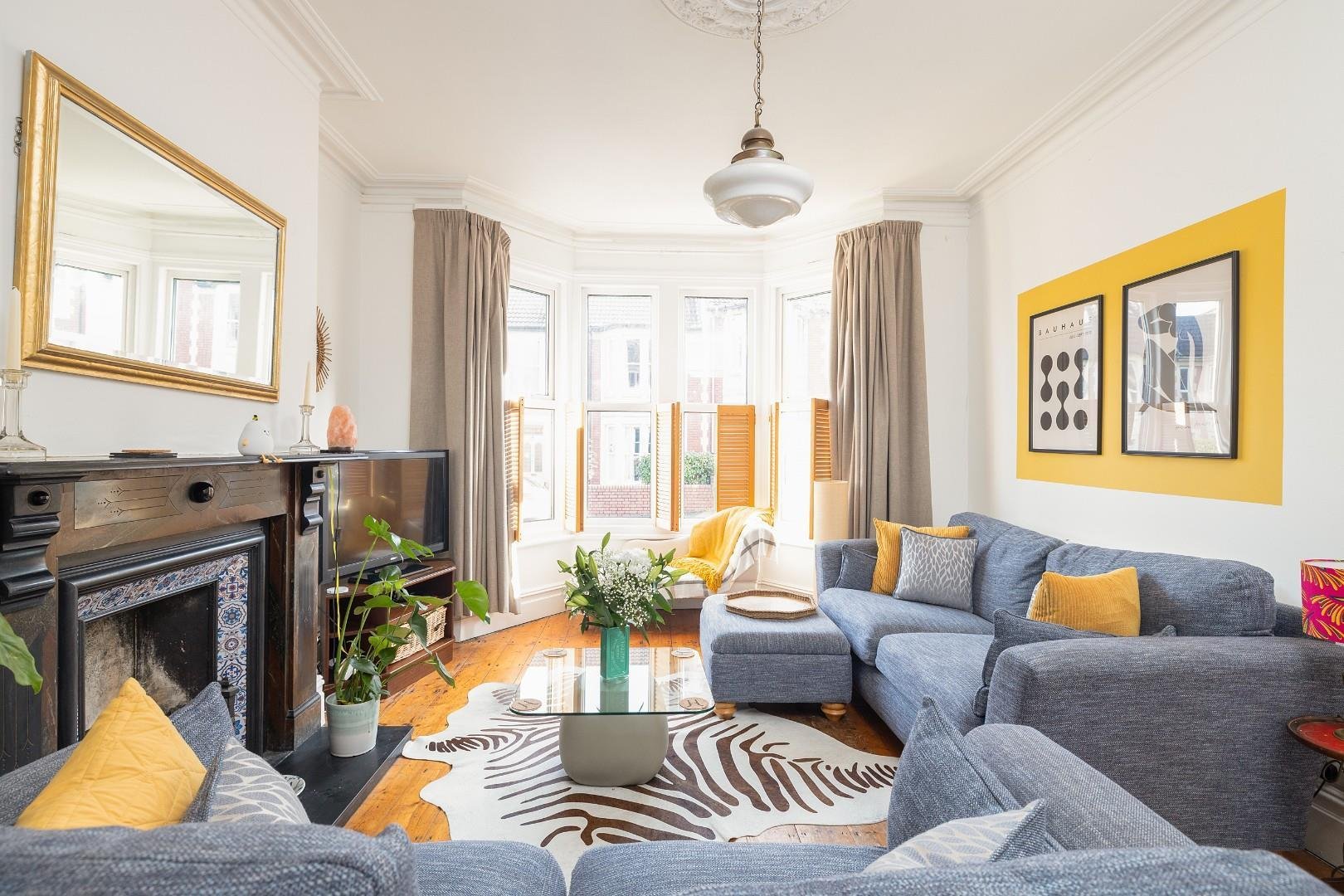 Leighton road southville 33460423 cd7 a6461