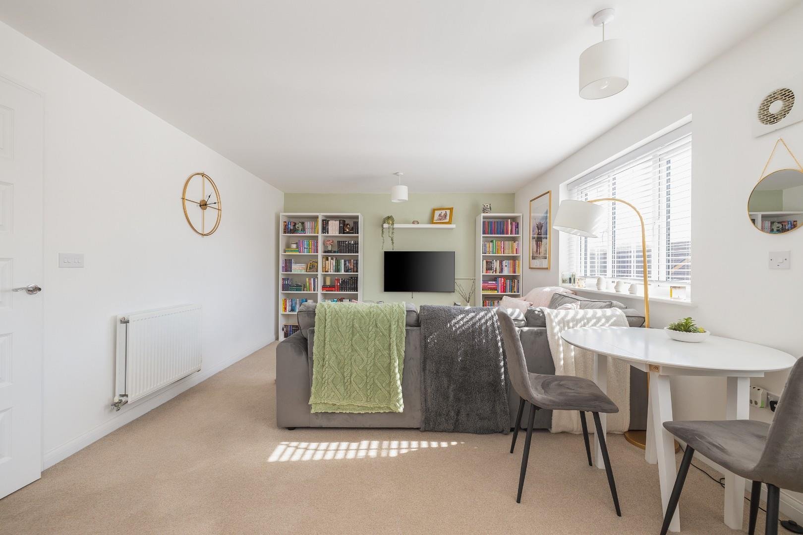 Linnet way keynsham 33723496 cd7 a2541