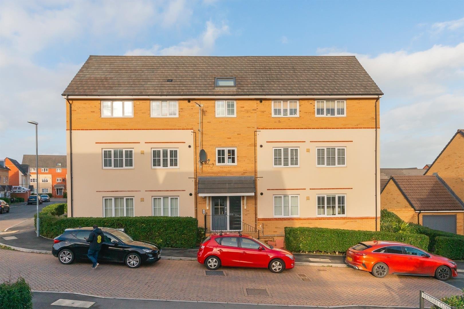 Linnet way keynsham 33723496 front