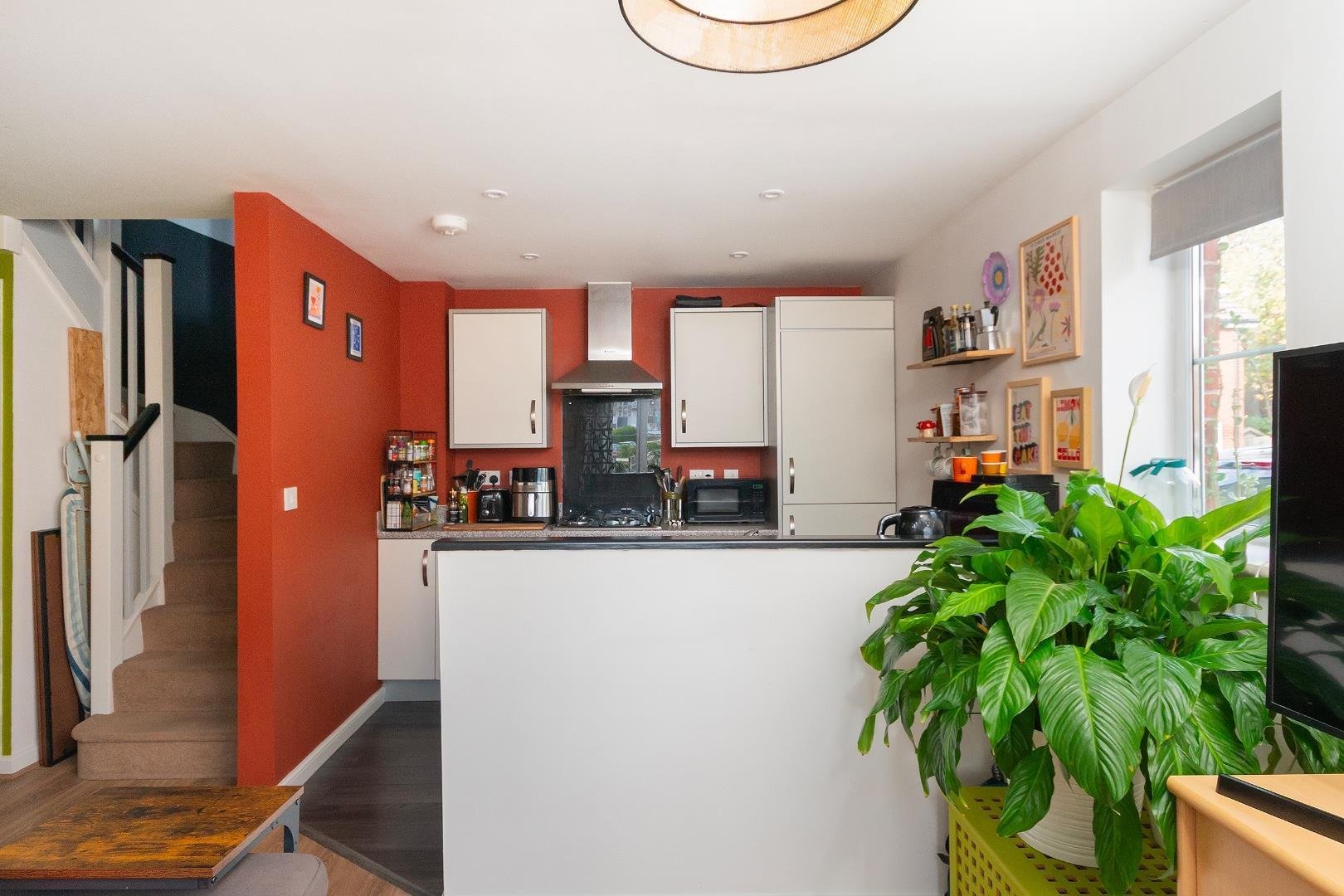 Sanders close bedminster 34283416 0 s2 cav reception g