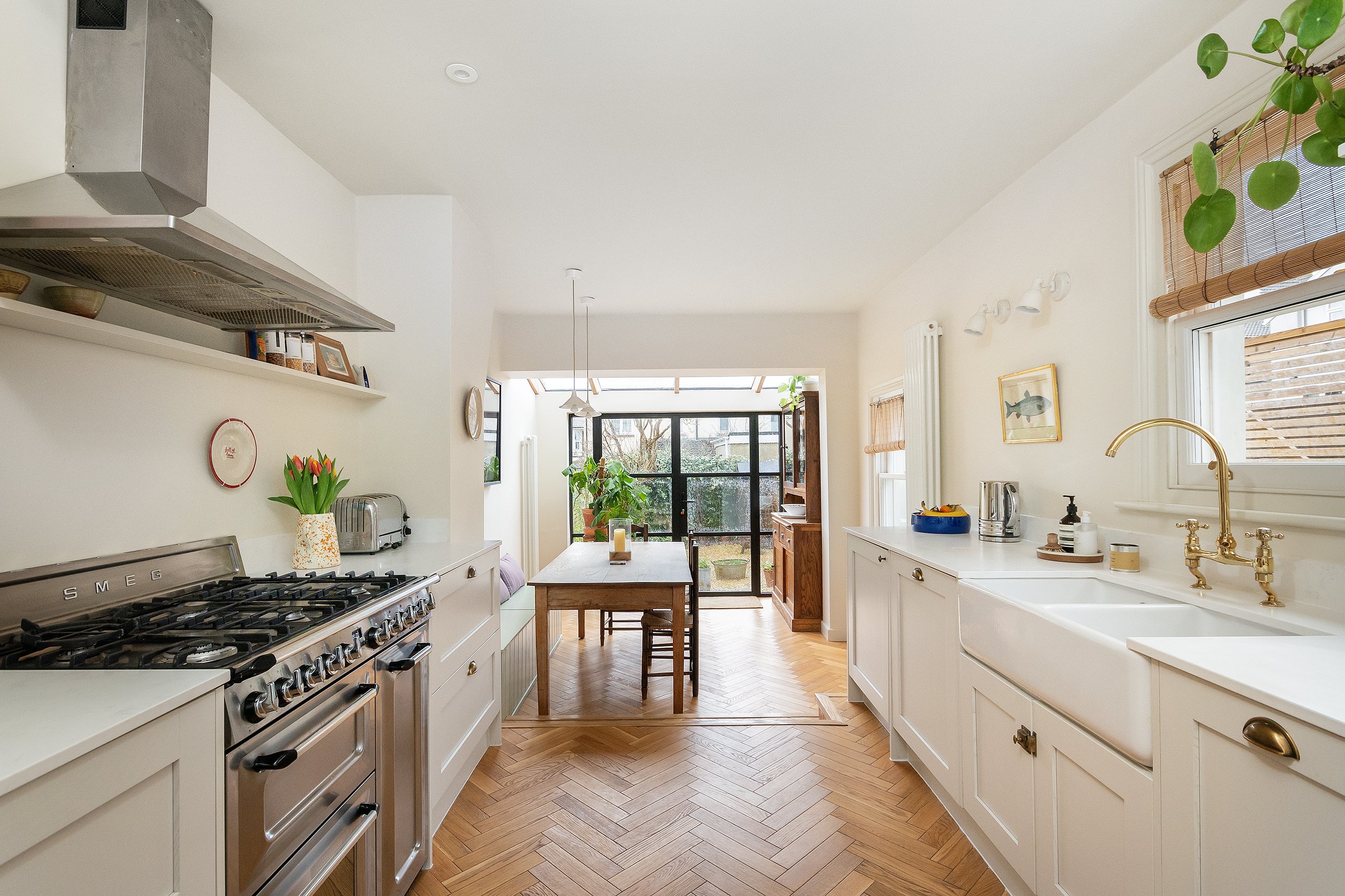 0 B2 RHD Kitchen Diner D